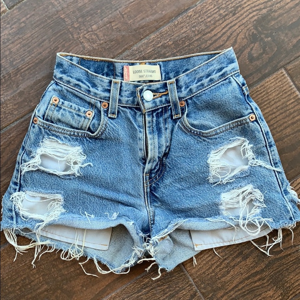Levi’s shorts